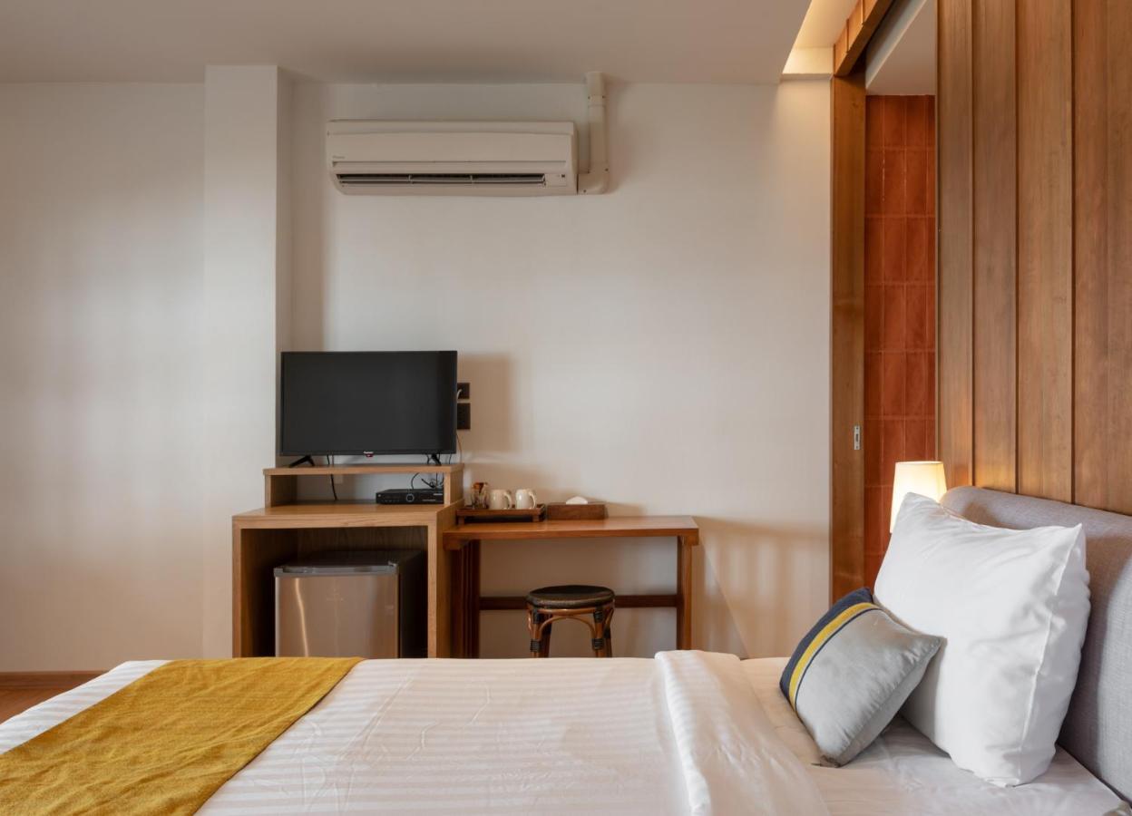 Ban Saithong Beach Resort Bang Saphan Noi Exterior foto