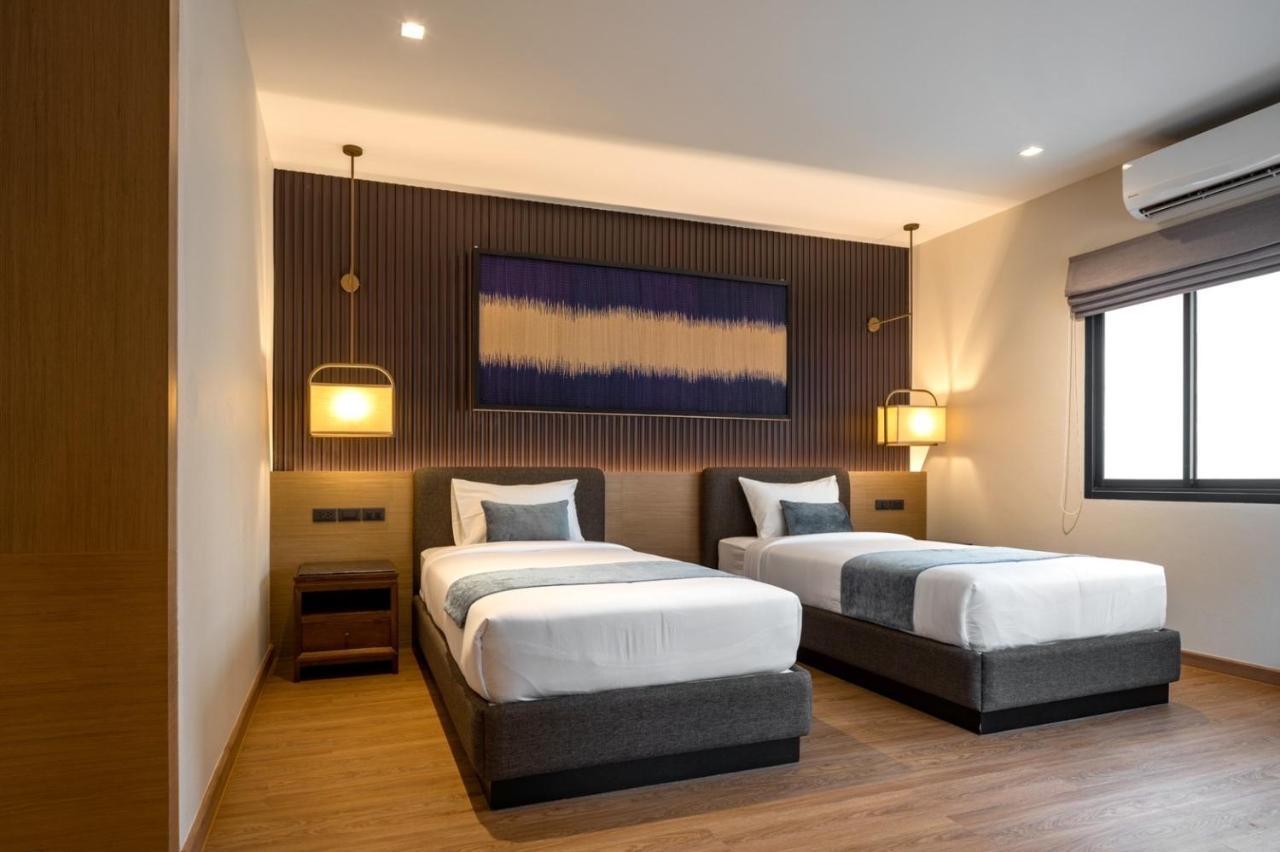 Ban Saithong Beach Resort Bang Saphan Noi Exterior foto