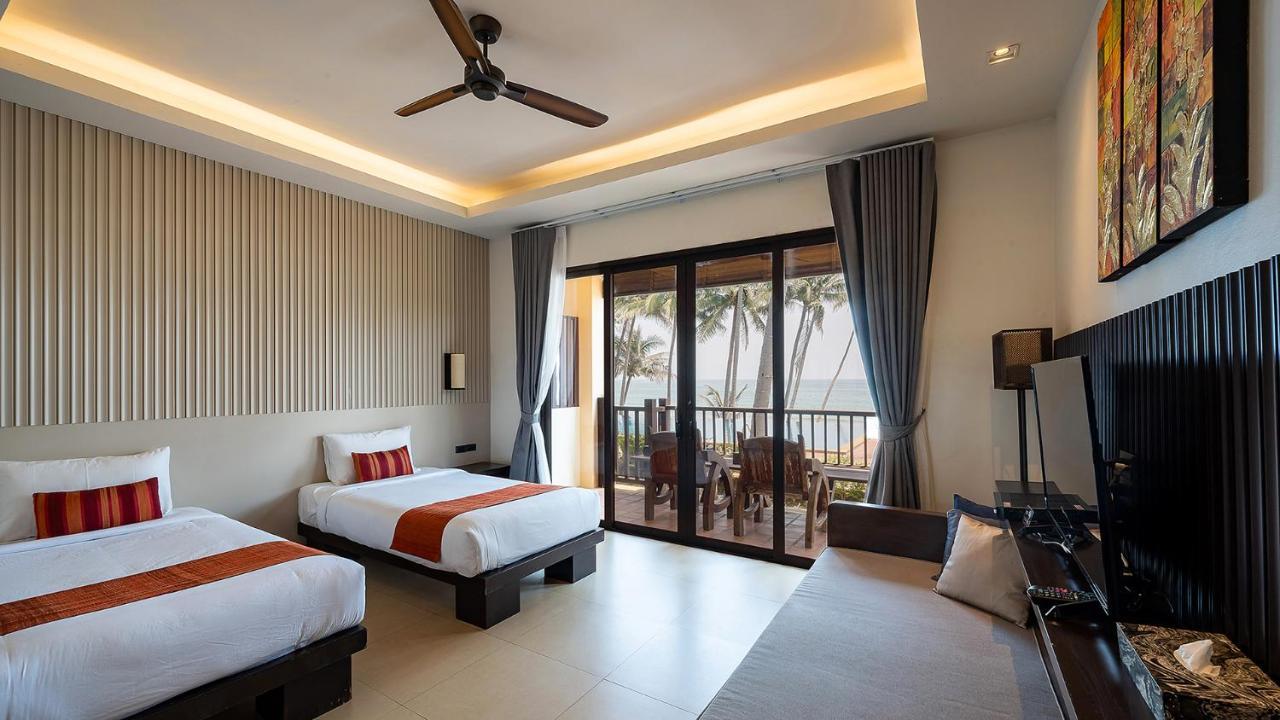 Ban Saithong Beach Resort Bang Saphan Noi Exterior foto